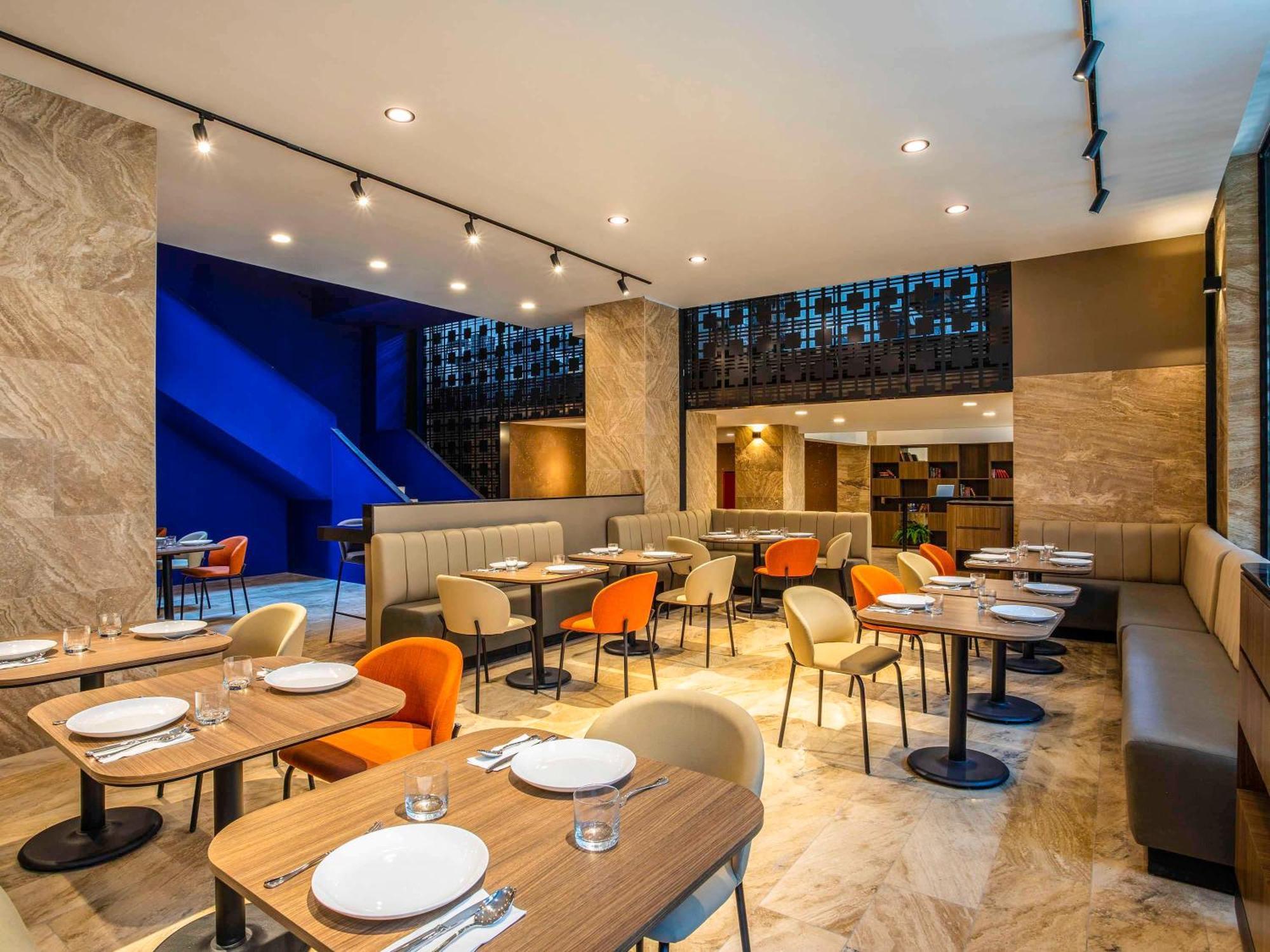 Novotel Mexico City Centro Historico Екстериор снимка