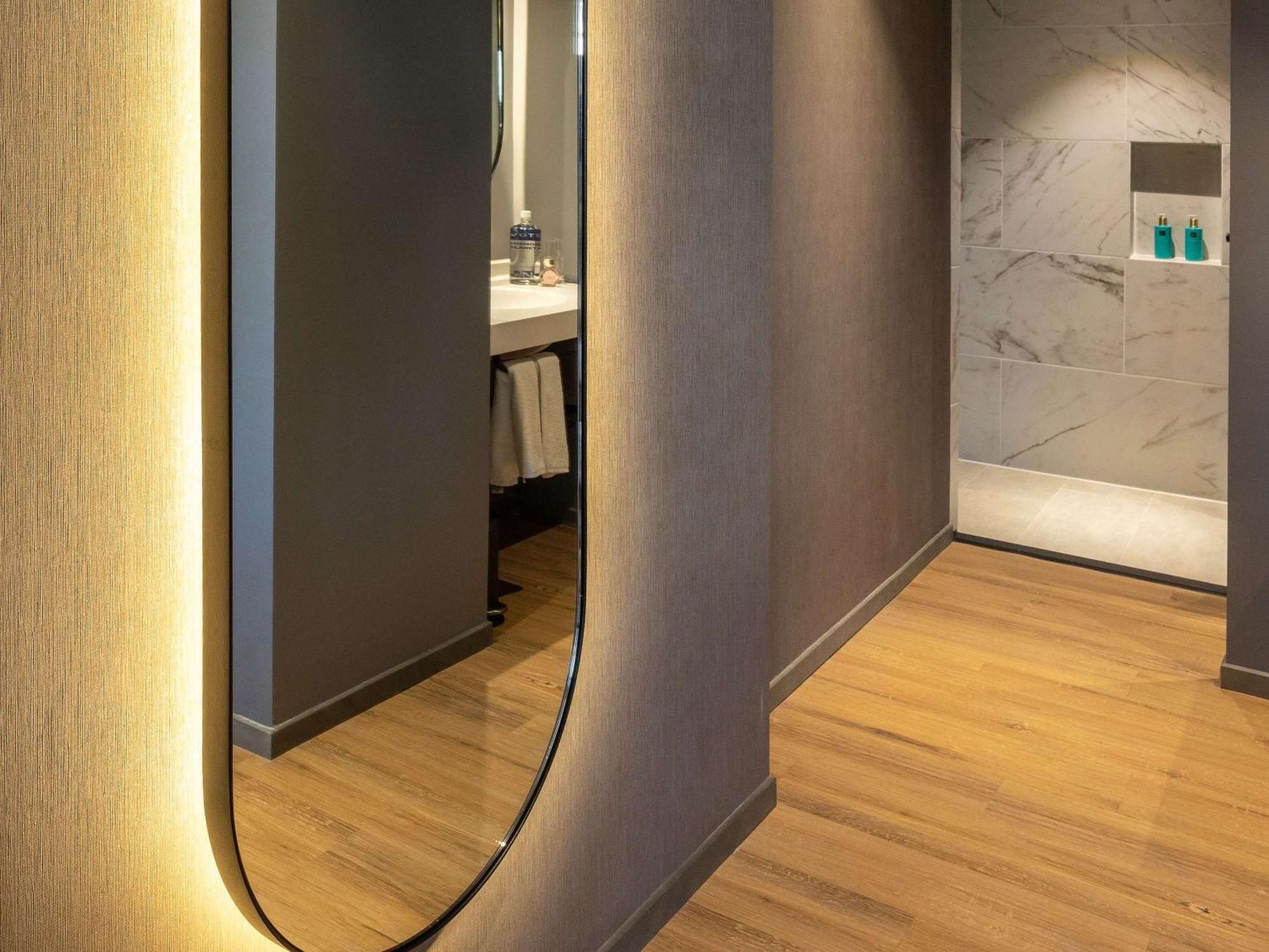 Novotel Mexico City Centro Historico Екстериор снимка
