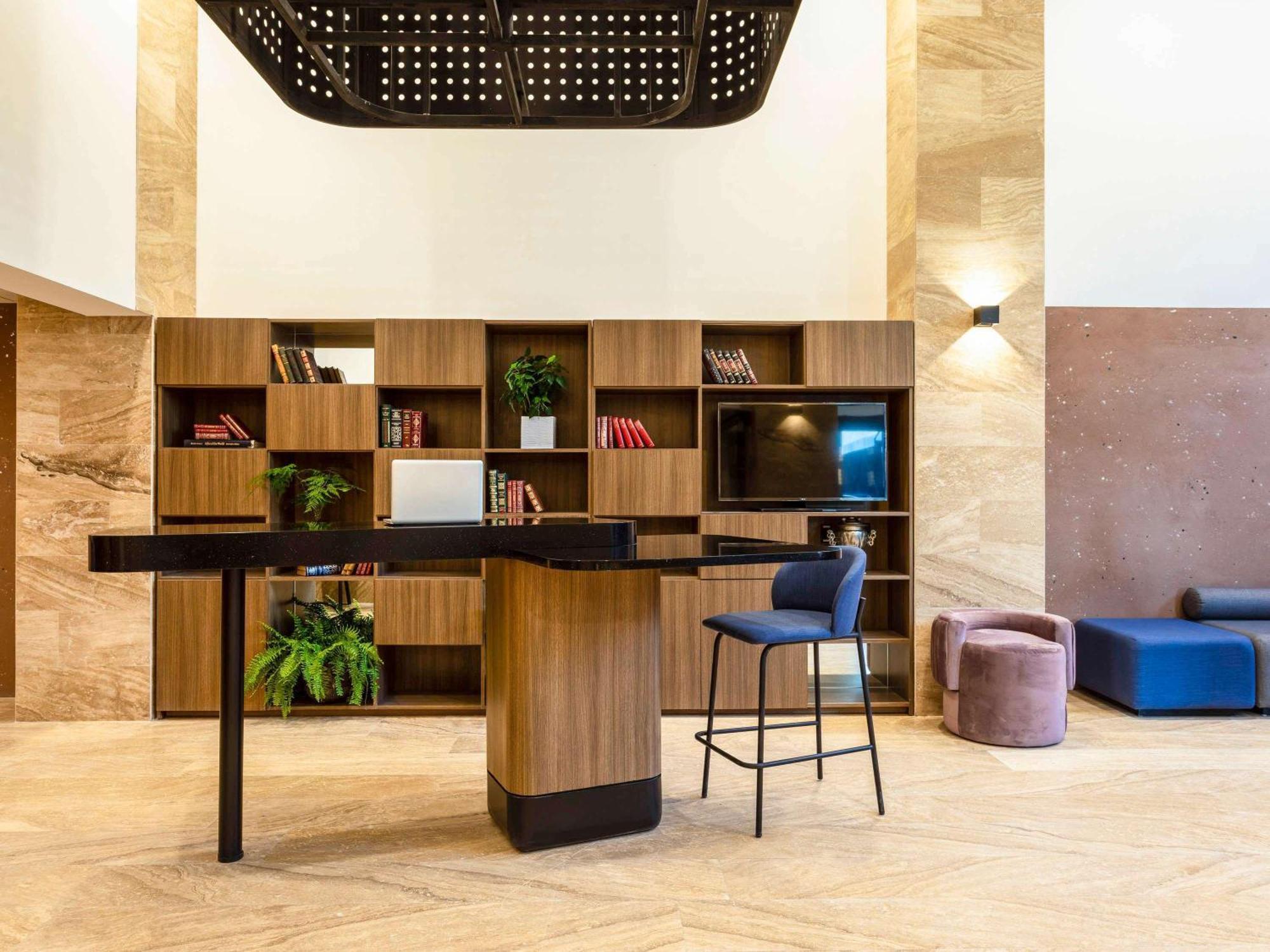 Novotel Mexico City Centro Historico Екстериор снимка