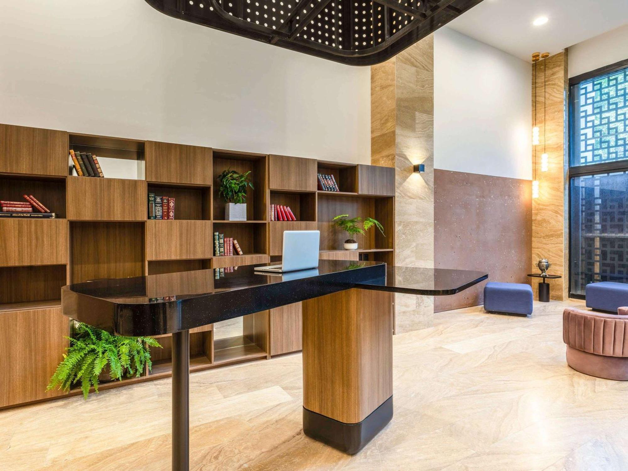 Novotel Mexico City Centro Historico Екстериор снимка