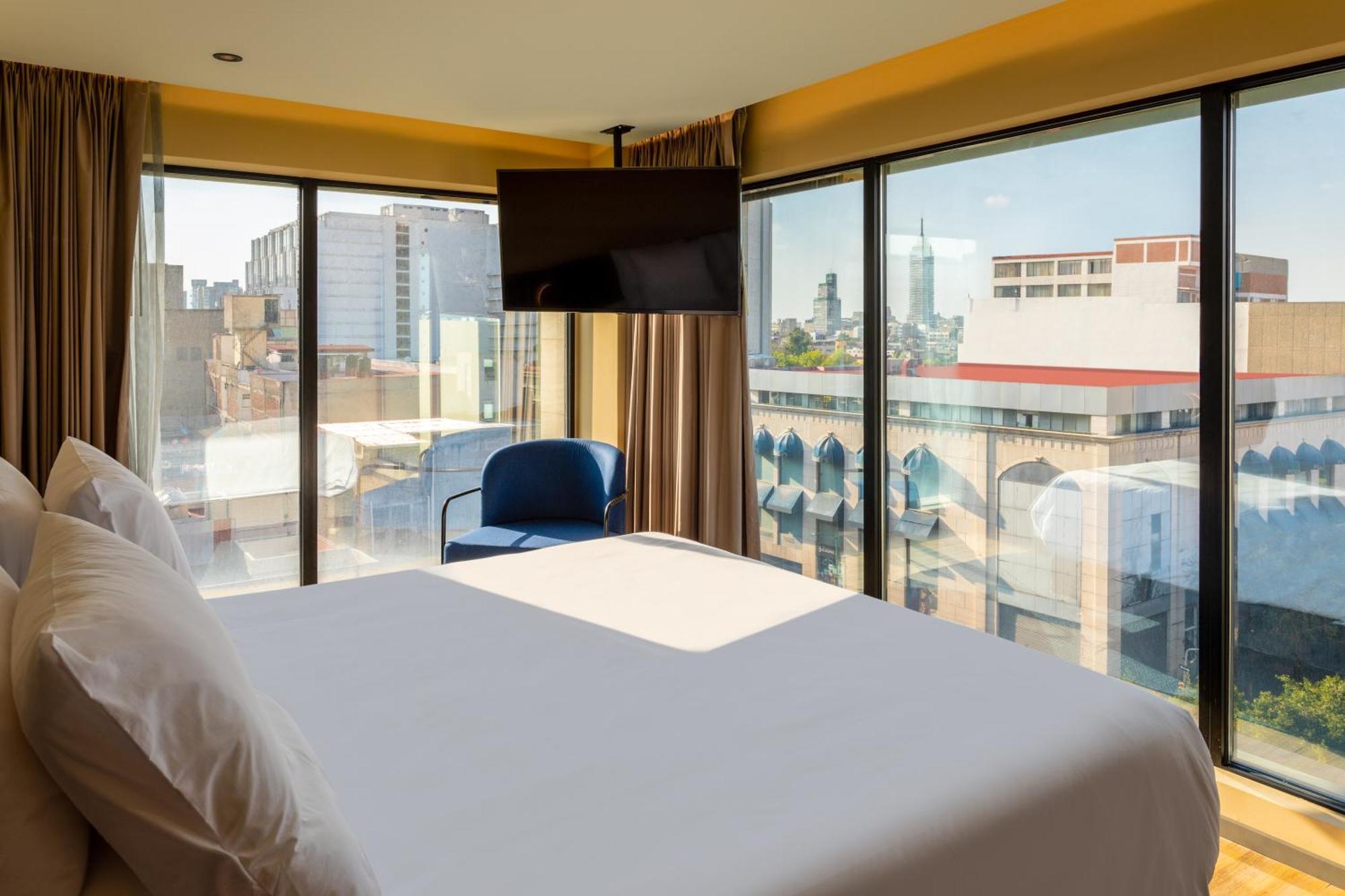 Novotel Mexico City Centro Historico Екстериор снимка