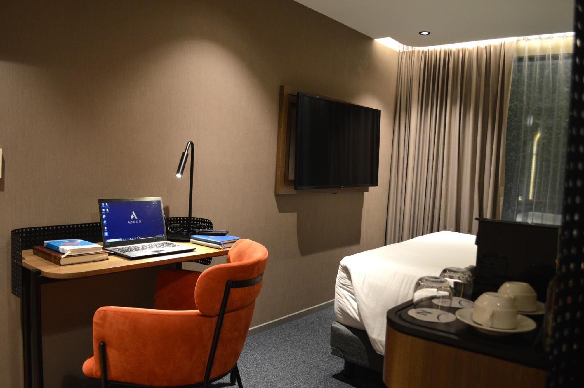 Novotel Mexico City Centro Historico Екстериор снимка